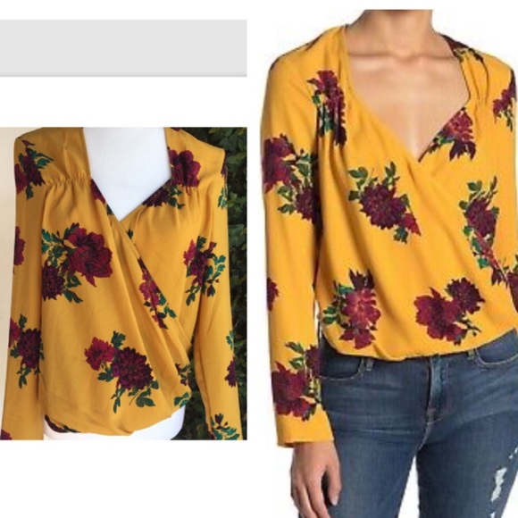 Free Press Yellow Floral Top Size Medium - Picture 2 of 7